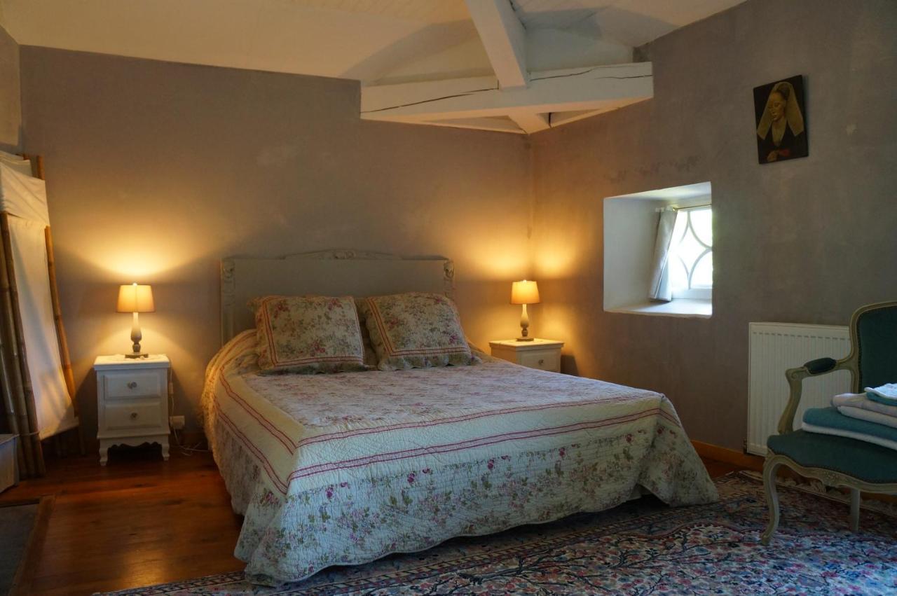 La Maison Des Chartreux Brives-Charensac Bagian luar foto